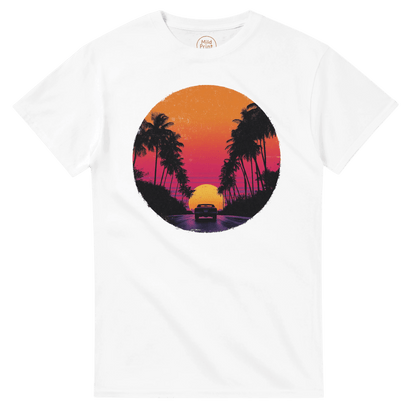 "Sunset Drive" – Retro Car & Palm Trees T-shirt - MildPrint.store